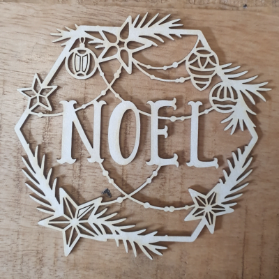 Carton bois Couronne Noel